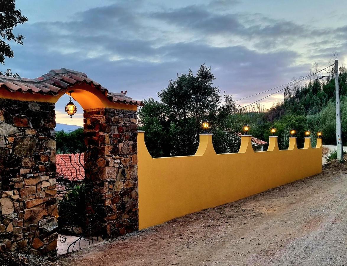 Appartamento Quinta Do Cabril Serpins Esterno foto
